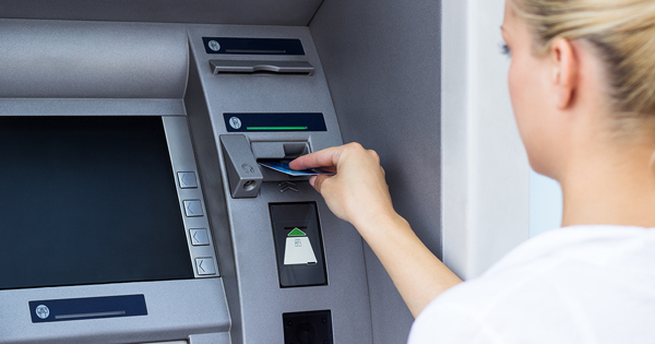 Bankomater kan vara mål för skimming av magnetremsan